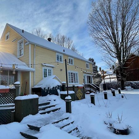 Bed and Breakfast Manoir Alegria Cowansville Exterior foto